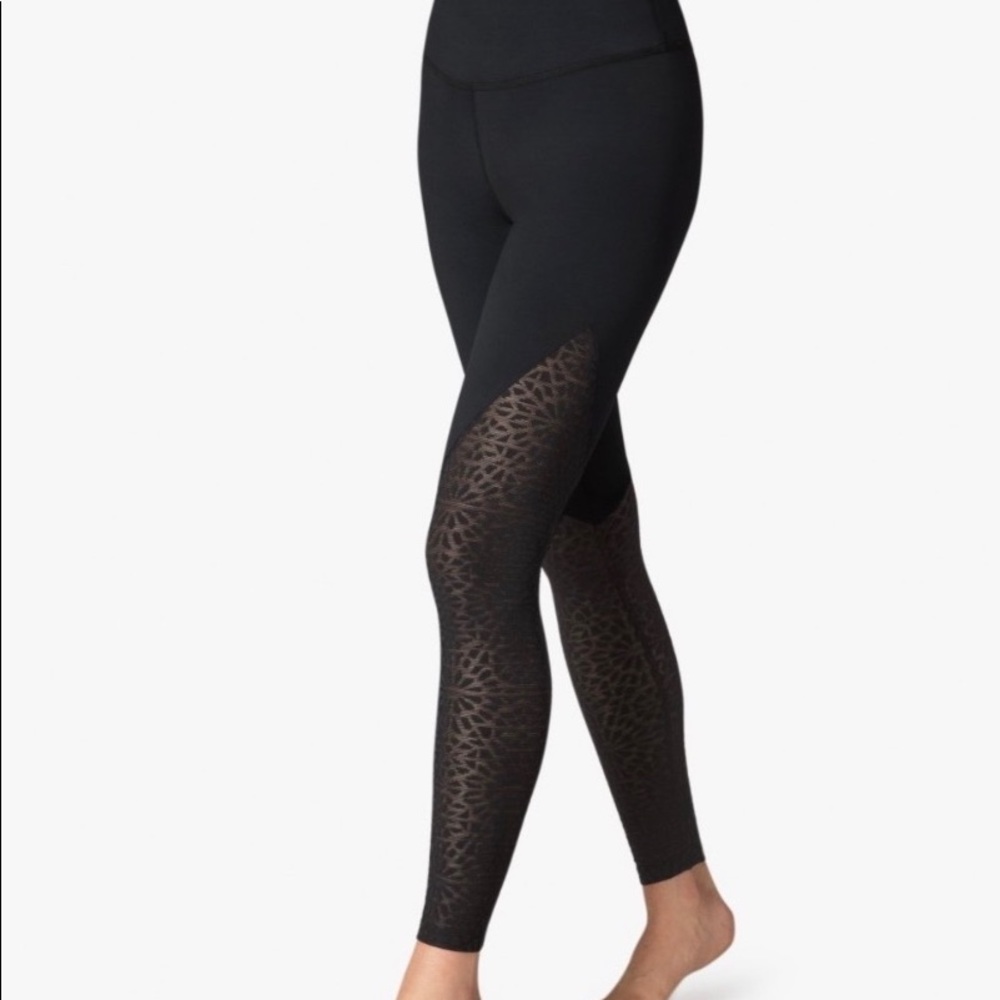 Beyond yoga leggings